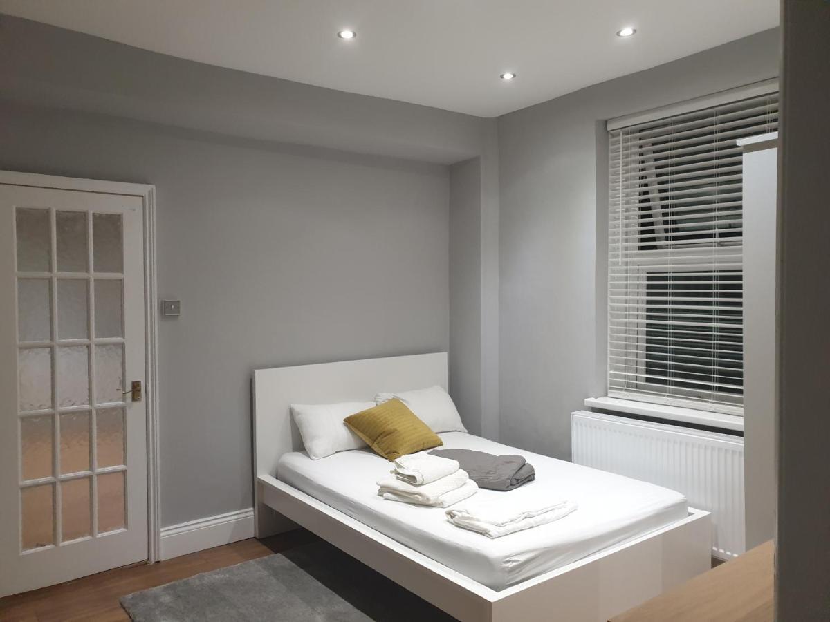 Lovely 1 Bedroom Flat High Barnet 3 Mins Away エクステリア 写真