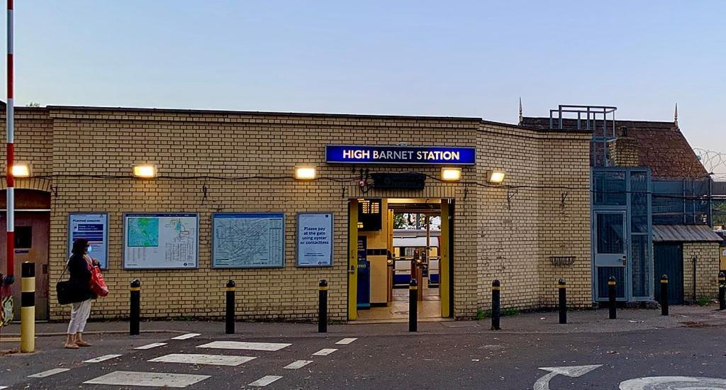Lovely 1 Bedroom Flat High Barnet 3 Mins Away エクステリア 写真